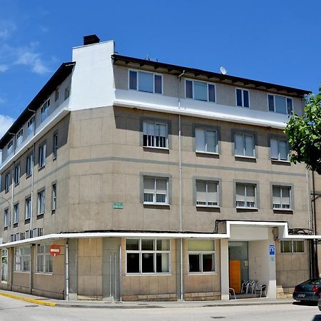 Hostal La Viuda Pobra De Trives Esterno foto